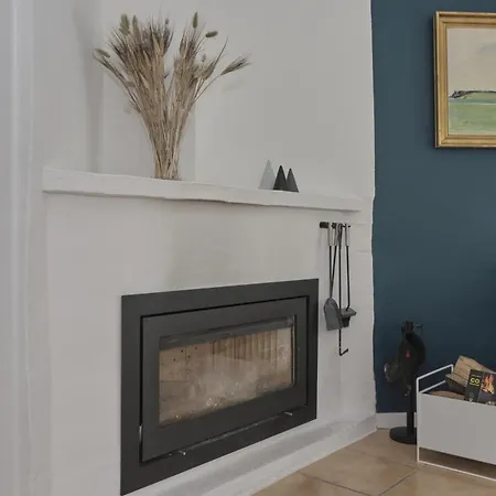 Well-maintained House On Large Plot Only 250 Meters From Child-friendly Sandy *